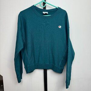 EUC - Champion Green Sweatshirt - Size L